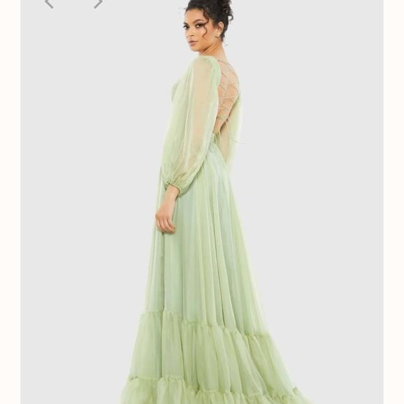 Mac Duggal Lace Up Chiffon Ruffle Tiered Goddess Gown green size 2 CL1 - Picture 3 of 7